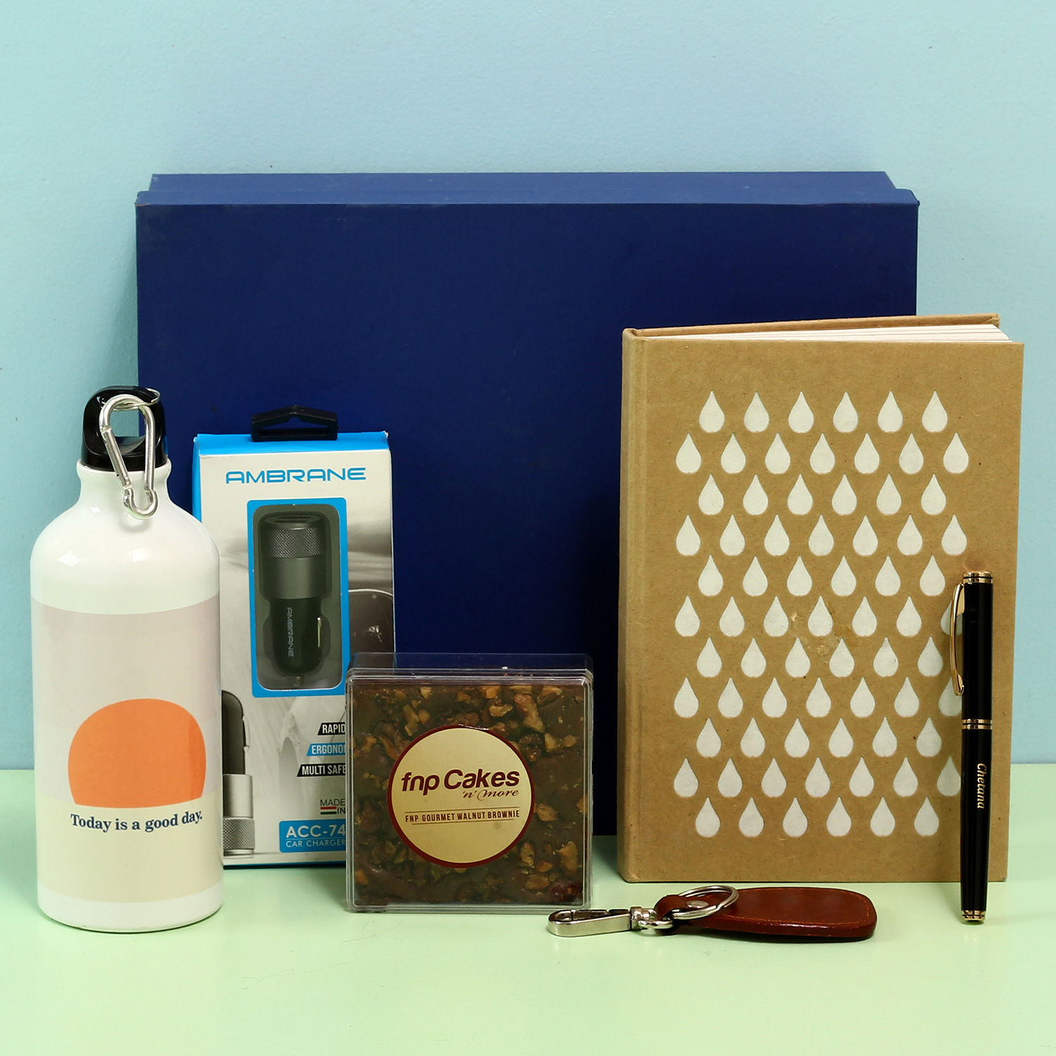 Happy Travel Corporate Hamper