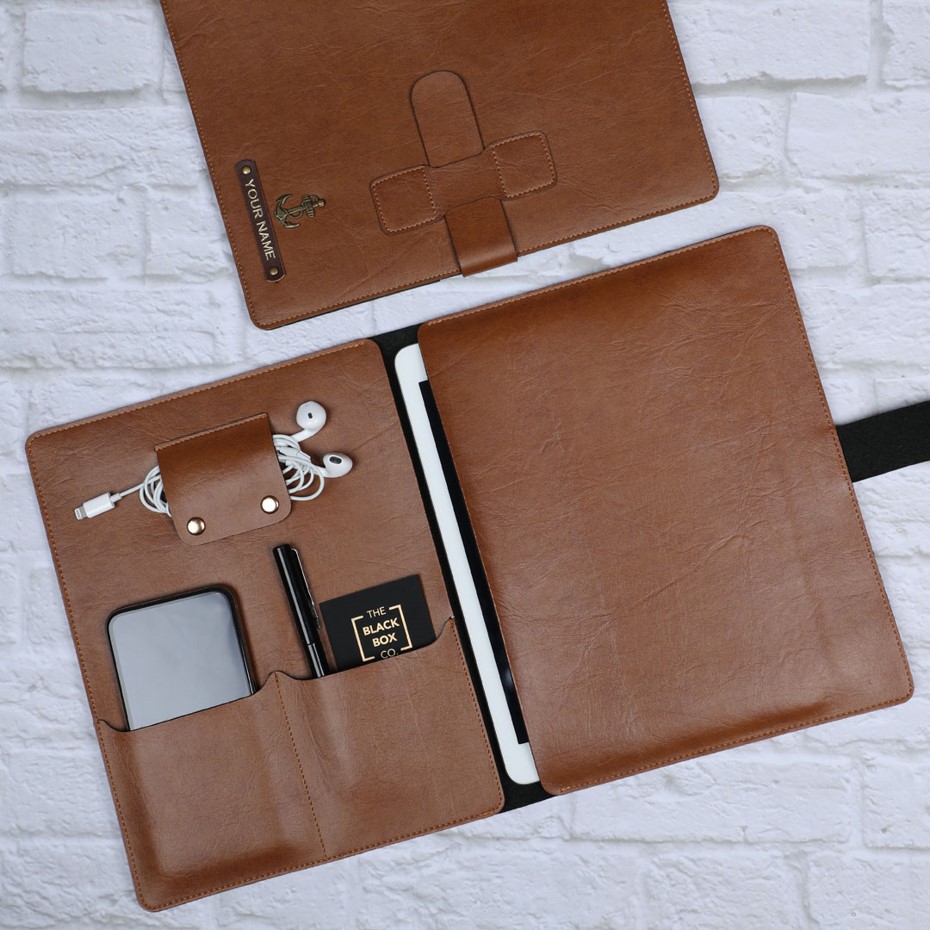 PERSONALIZED TABLET ORGANIZER