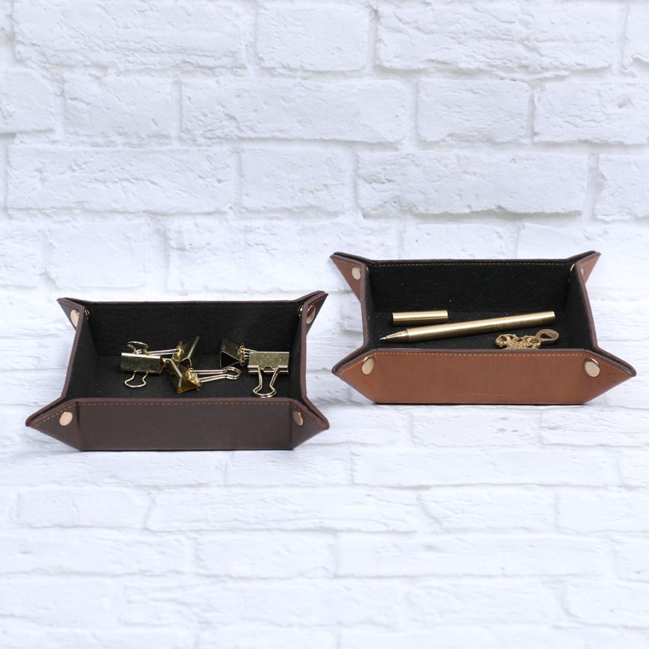 1 Valet Tray