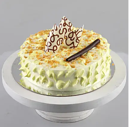 Crunchy Butterscotch Cake- Half Kg